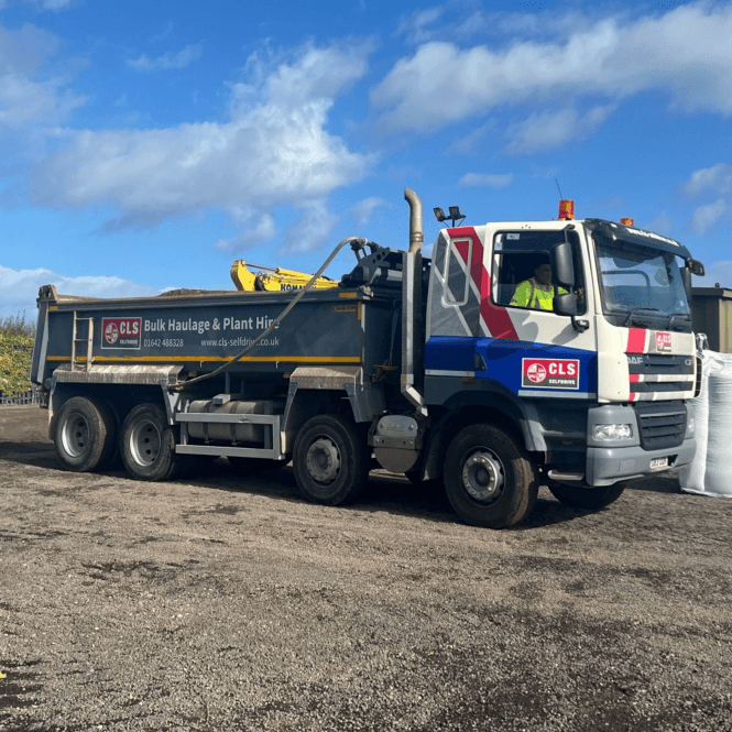 CF 85 360 Tipper Truck