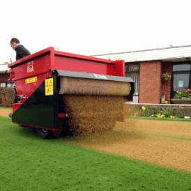 Rink SP950 Pedestrian Top Dresser